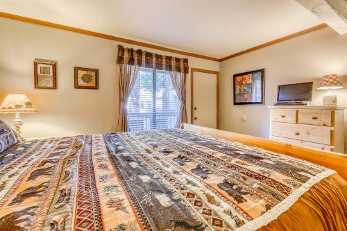 Sherwin Villas 44E - image 6