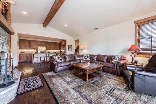 Creekhouse 1312 - image 16