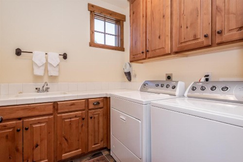 Creekhouse 1312 - image 25