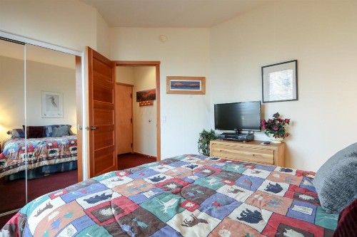 Snowcreek V #999 condo - image 7