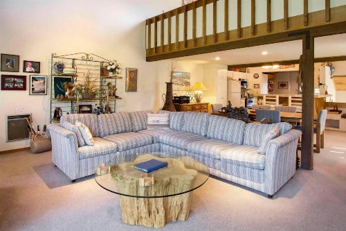 Snowcreek #418 (Phase 3) - image 1