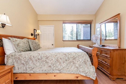 Summit B- # 257 - image 13