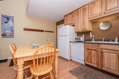 Summit B- # 257 - image 9