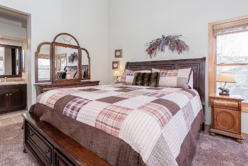Snowcreek #856 Phase V - image 7