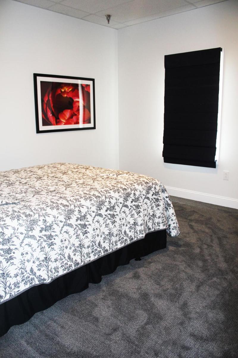 Highridge Suite - image 5