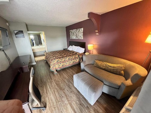 Southern Inn - image 2
