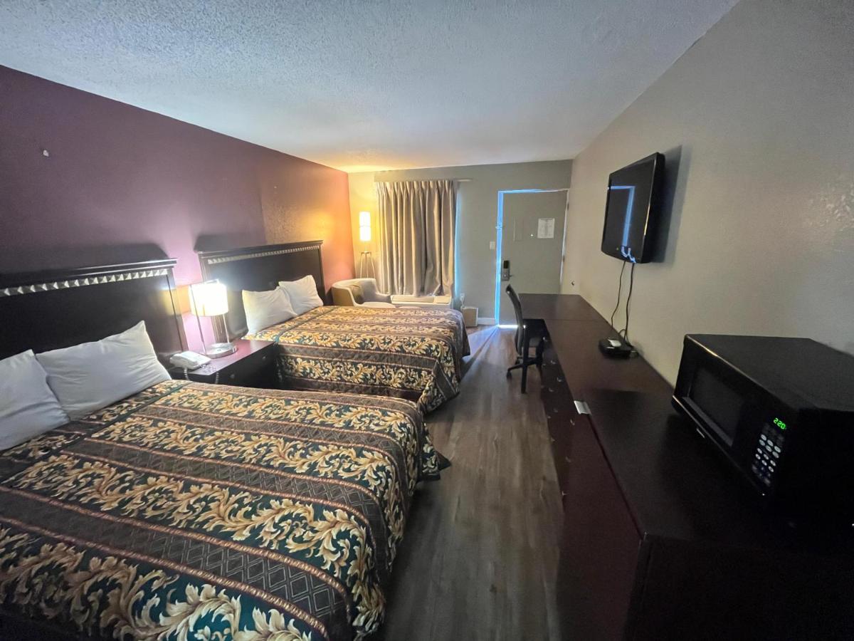 Southern Inn - image 3