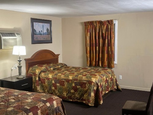 Pennswoods Inn - image 22