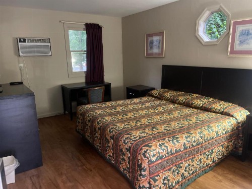 Pennswoods Inn - image 29