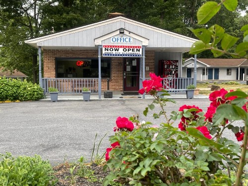 Pennswoods Inn - image 48