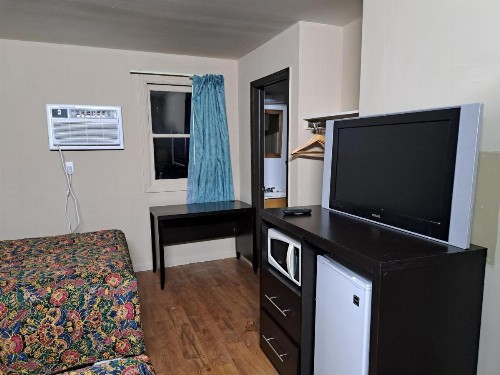 Pennswoods Inn - image 7