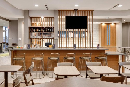 SpringHill Suites by Marriott Dallas Mansfield - image 13