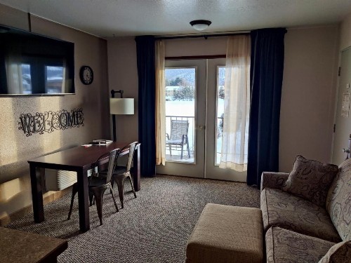 Mountain View Lodge - image 13