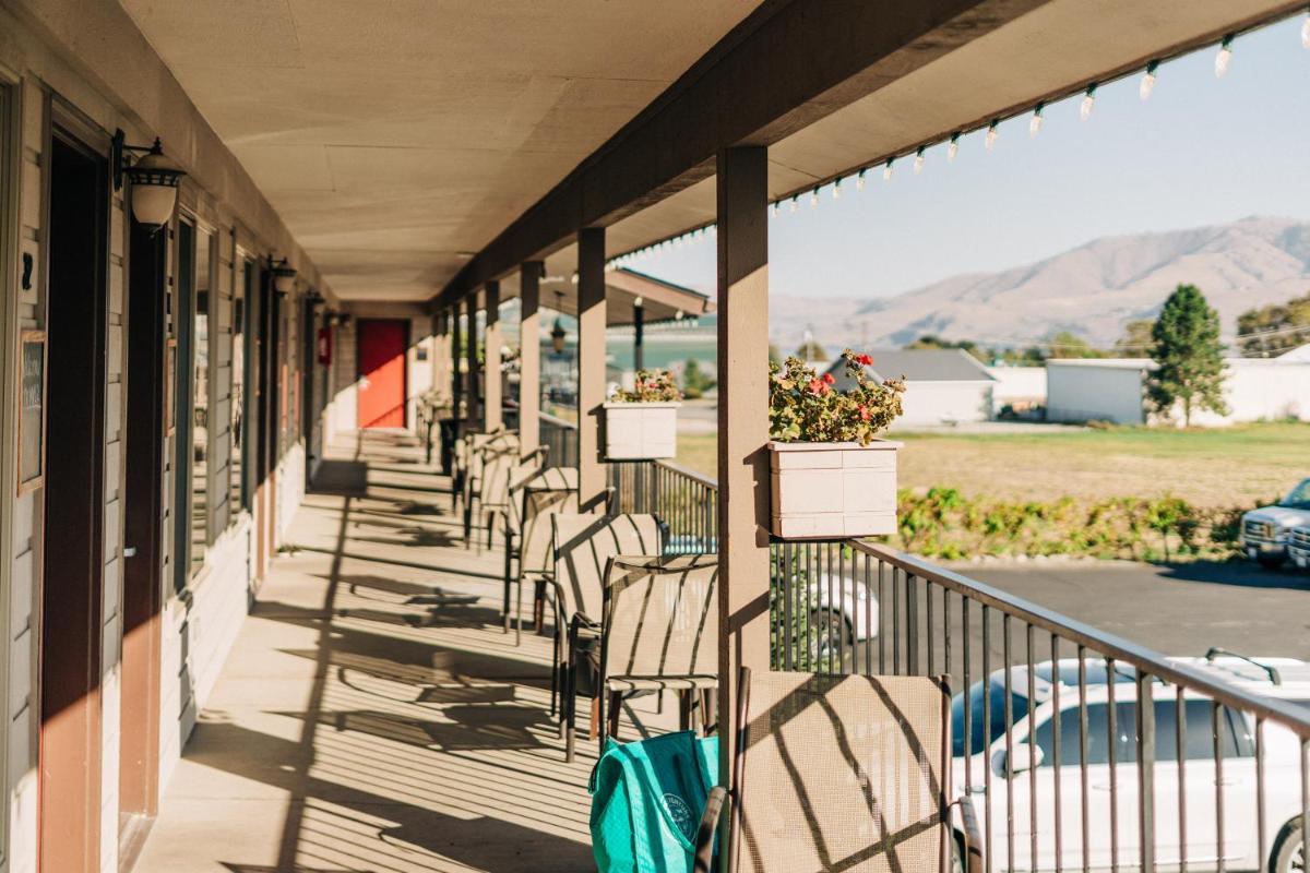 Mountain View Lodge - image 2