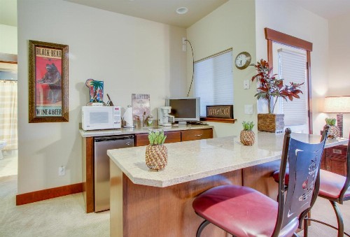 Bay View - image 10