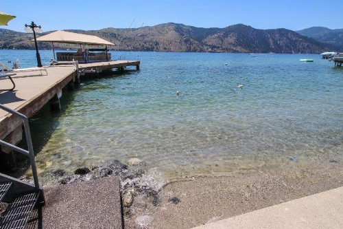 The Red Lake House - image 6