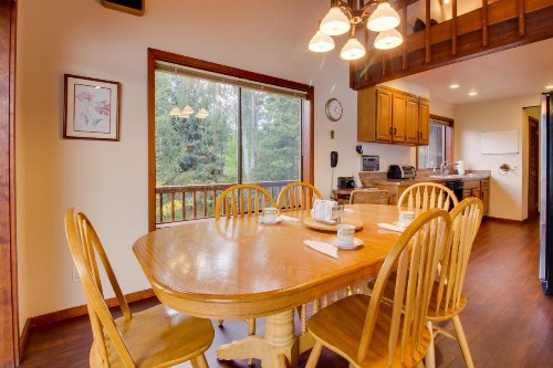 Armstrong Lakehouse - image 11