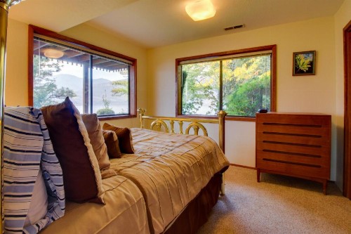 Armstrong Lakehouse - image 5