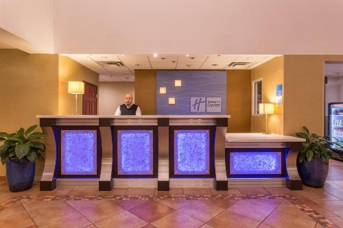 Holiday Inn Express Hotel & Suites Manteca an IHG Hotel - image 14