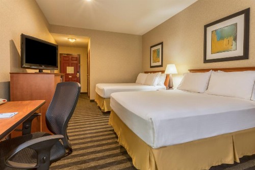 Holiday Inn Express Hotel & Suites Manteca an IHG Hotel - image 20