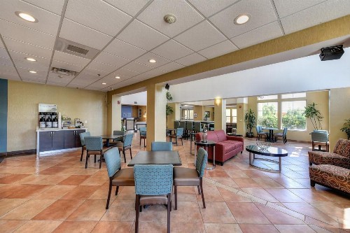 Holiday Inn Express Hotel & Suites Manteca an IHG Hotel - image 47