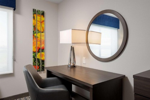 Hampton Inn & Suites Manteca - image 16