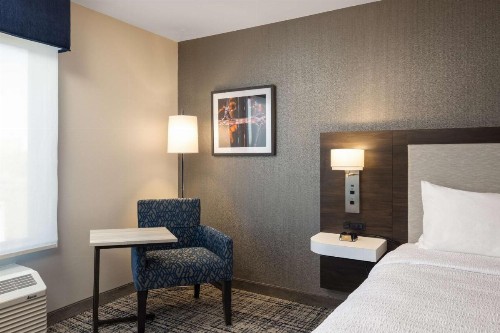 Hampton Inn & Suites Manteca - image 22
