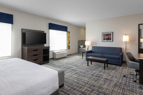 Hampton Inn & Suites Manteca - image 32