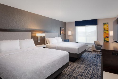 Hampton Inn & Suites Manteca - image 39