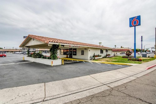 Motel 6 Manteca - image 17