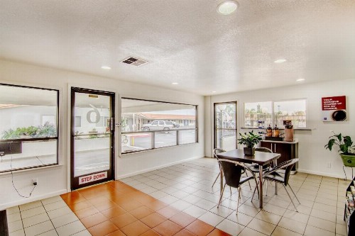 Motel 6 Manteca - image 8