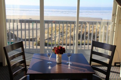 Sunset Surf Motel - image 21