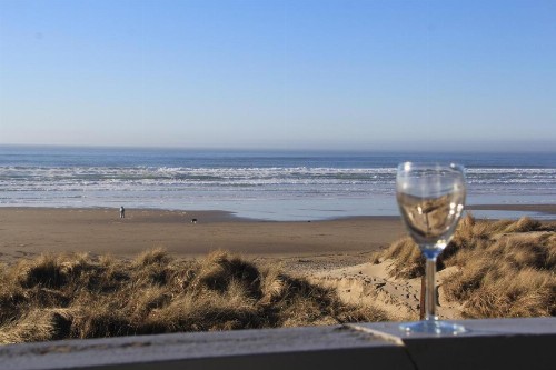 Sunset Surf Motel - image 26
