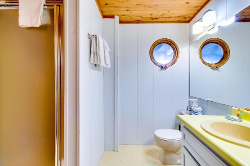 Manzanita Beach Cottage MCA #520 - image 10