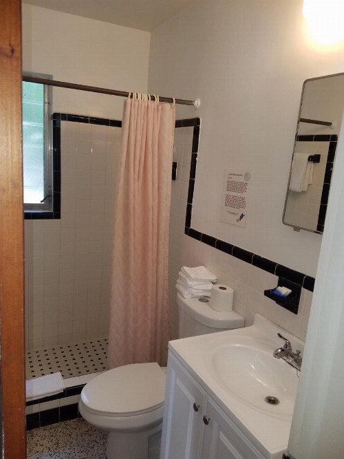 Siesta Motel - image 19