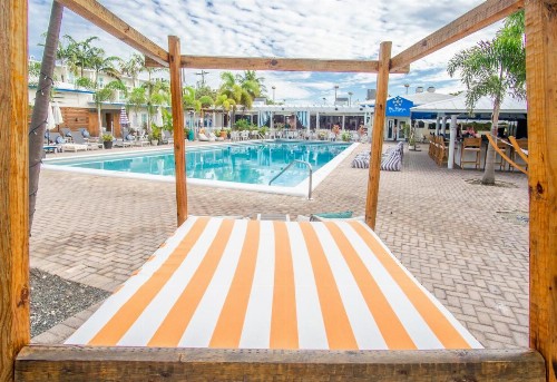 Skipjack Resort & Marina - image 4