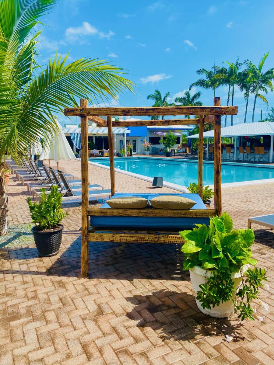 Skipjack Resort & Marina - image 7