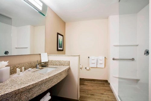 Courtyard by Marriott Marathon Florida Keys - image 19