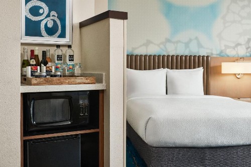 Courtyard by Marriott Marathon Florida Keys - image 47