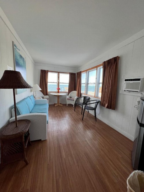 Key Colony Beach Motel - image 17