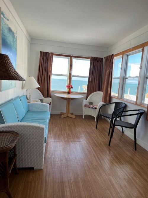 Key Colony Beach Motel - image 19