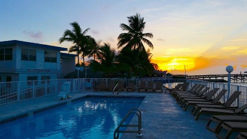 Key Colony Beach Motel - image 6