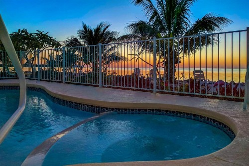 Million Dollar View - image 9