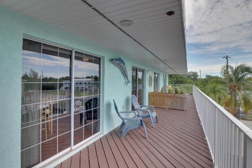 Paradise on Patricia Lane - image 10