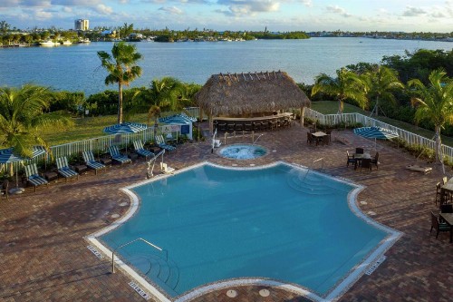 Hampton Inn Marathon - Florida Keys - image 4