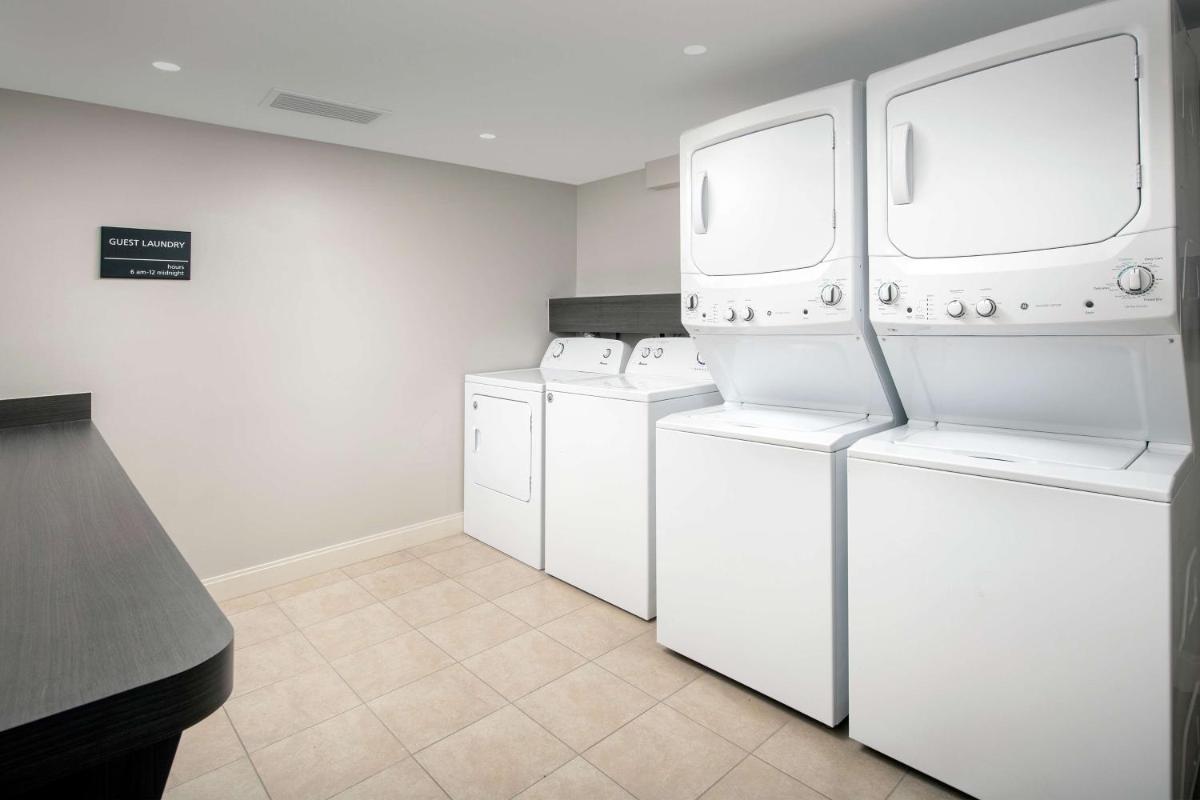 Hampton Inn Marathon - Florida Keys - image 5