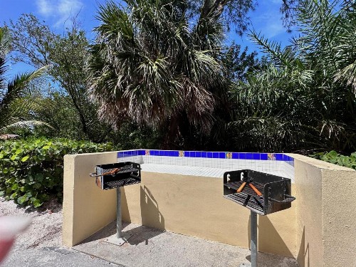 Coco Plum Beach & Tennis Club & Marina - image 30
