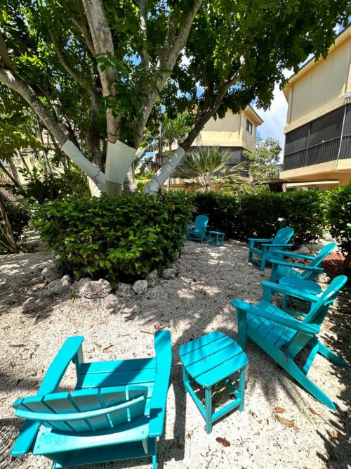 Coco Plum Beach & Tennis Club & Marina - image 4