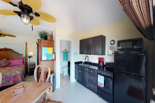Book Key Harbor Apt #1 - image 6