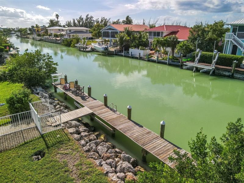 Casa de Tiki 4/3 with pool and dockage - image 7